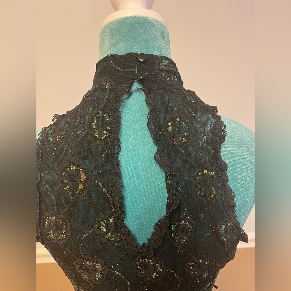 Vintage Sears Black Lace Floral Romper Teddy – Size L Snap Bottom & Keyhole Back - Picture 3 of 7